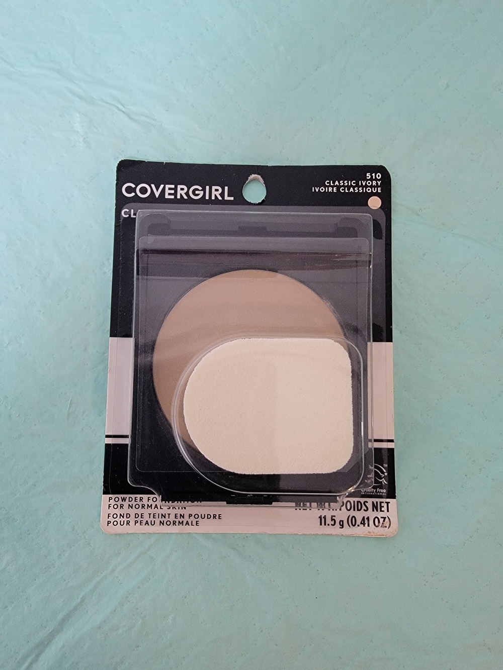 COVERGIRL Compact Powder Foundation - Classic Ivory (510)